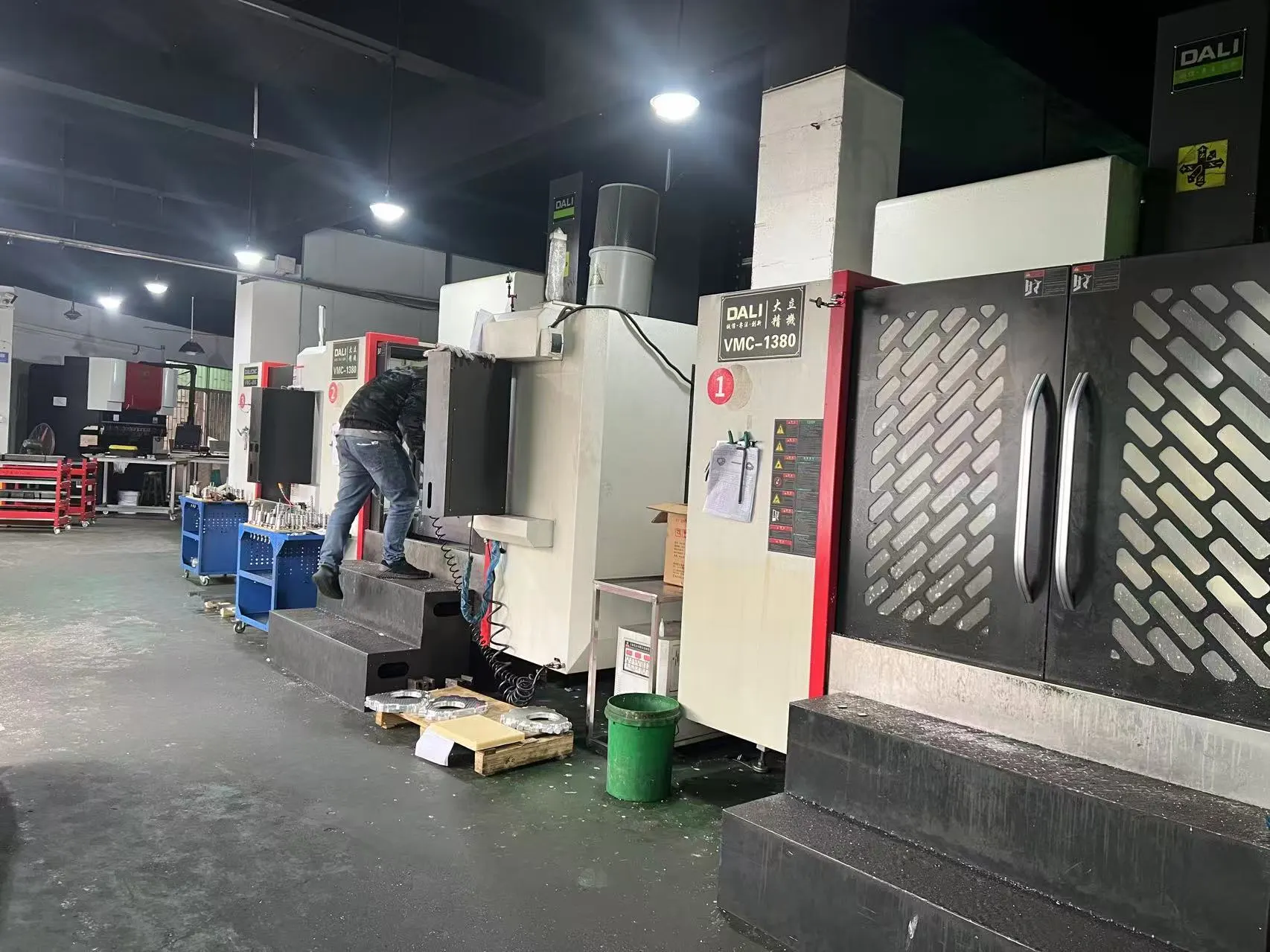 DFocus in-house CNC machining workshop line